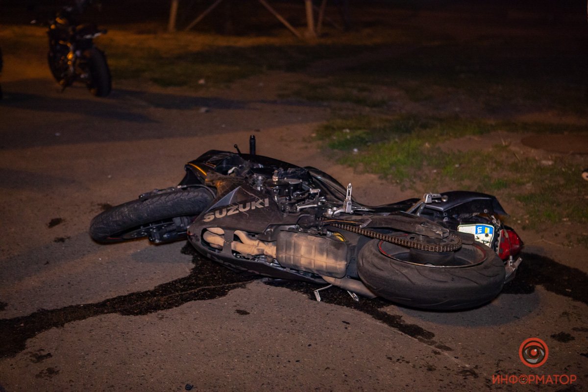 Мотоцикл убрали с проезжей части