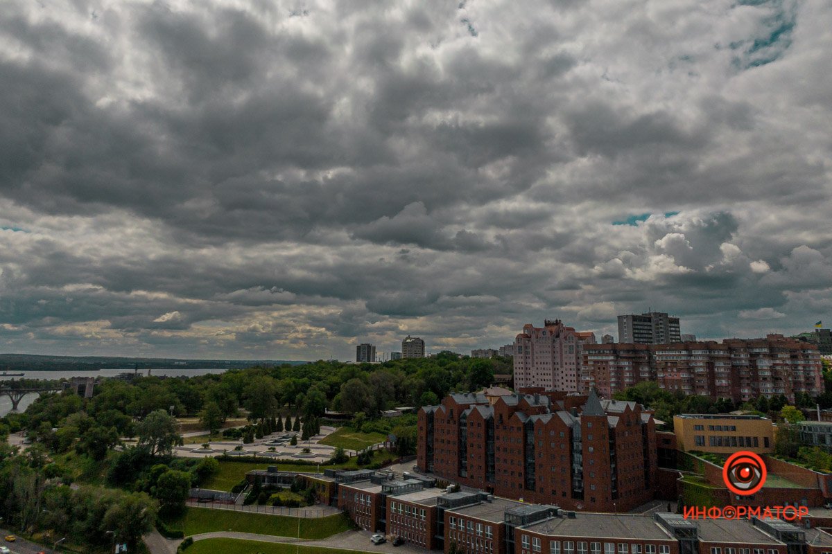 и май целиком и полностью только мой.