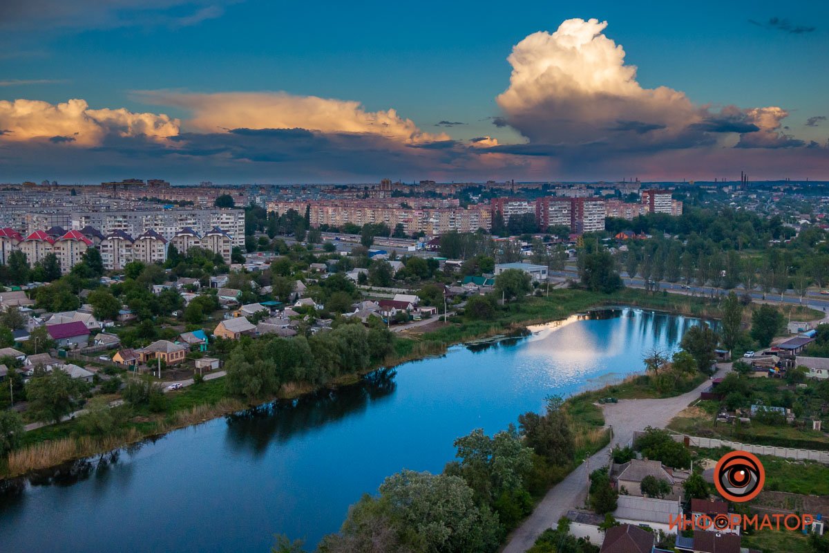 Как в Днепре выглядит закат над озером Куриным 12