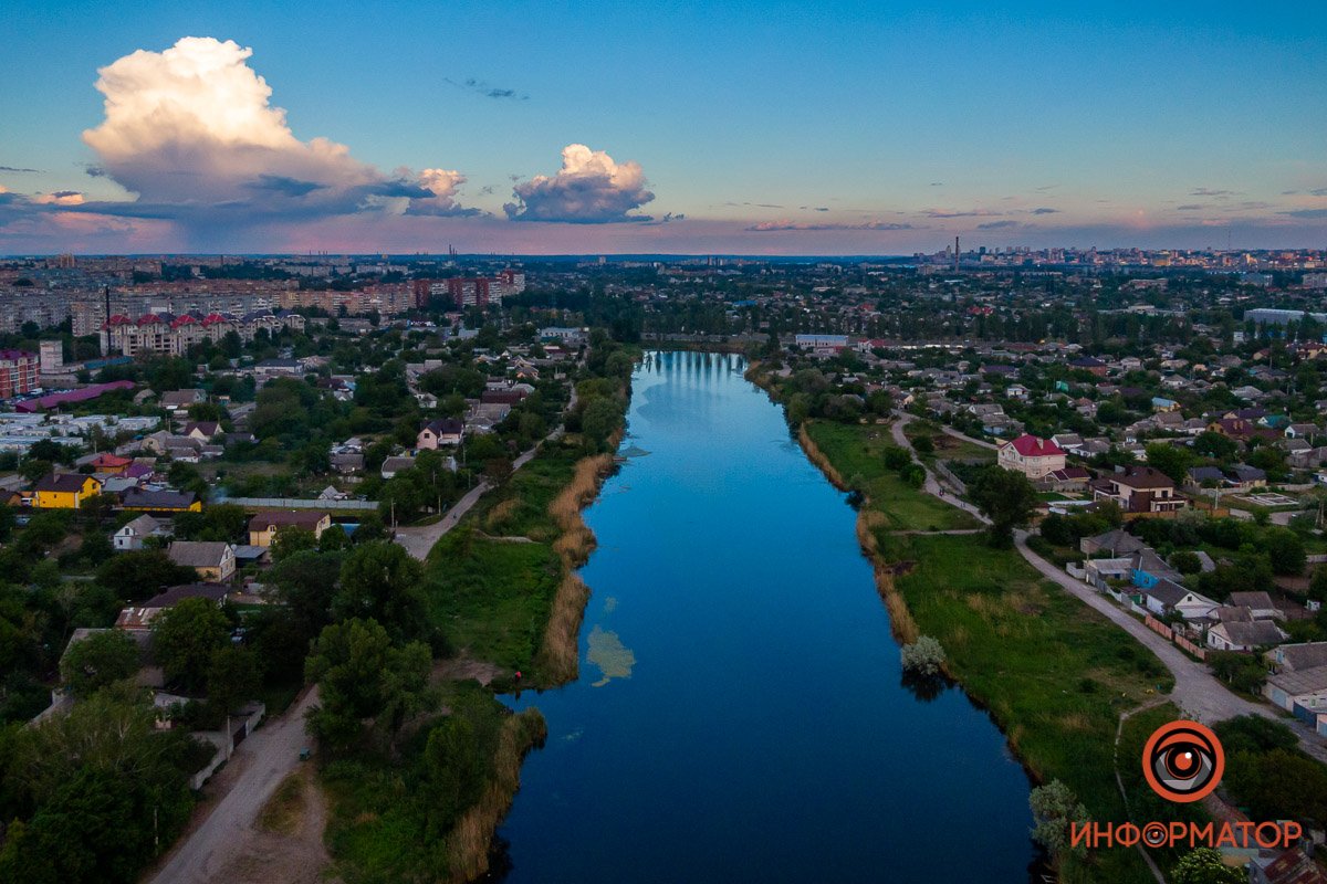 Как в Днепре выглядит закат над озером Куриным 13