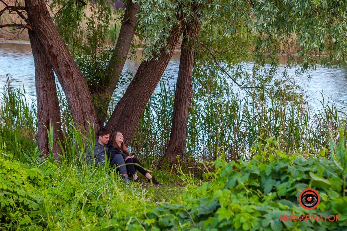 Как в Днепре выглядит закат над озером Куриным 21