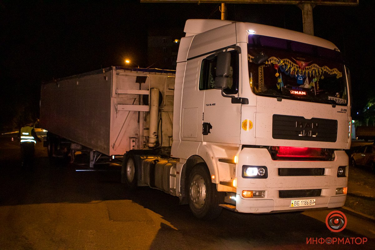 С другими машинами прицеп не столкнулся