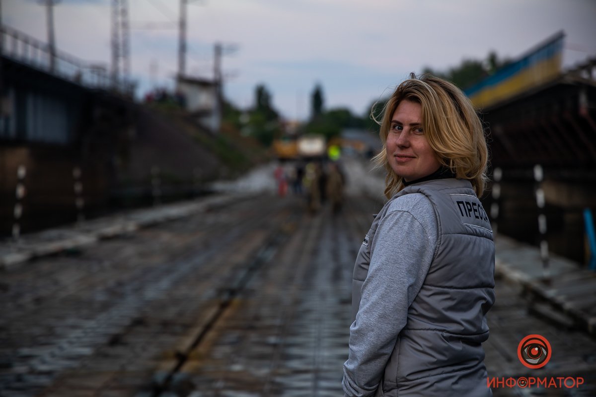 Под Никополем на месте обрушившегося моста открыли понтонную переправу 70