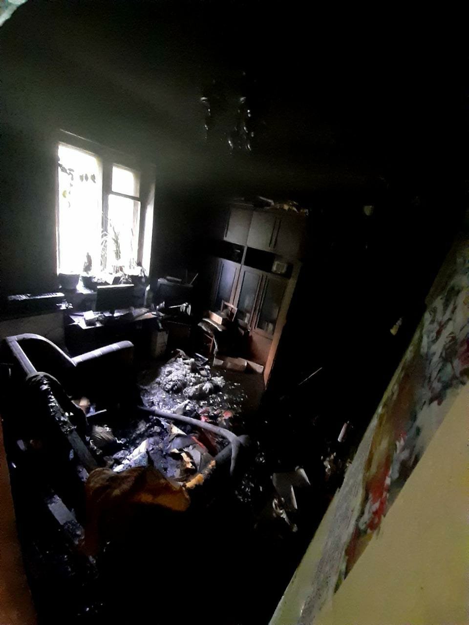 В Днепре на пожаре нашли тело женщины В Днепре на пожаре нашли тело женщины