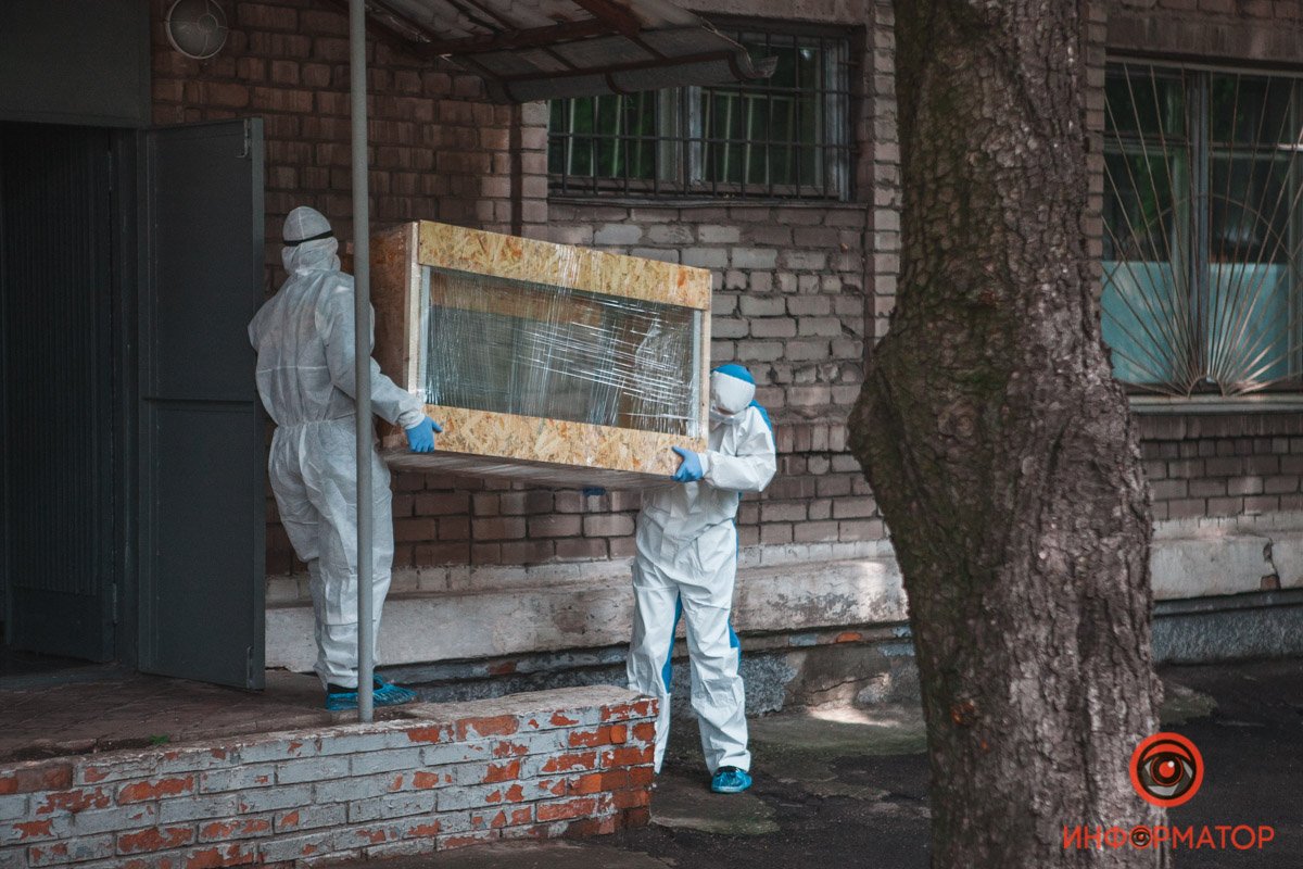 Количество тестов вырастет в 4 раза: БФ Kiddo и компания "МИРОПЛАСТ" передали современное оборудование Днепропетровскому лабораторному центру 5