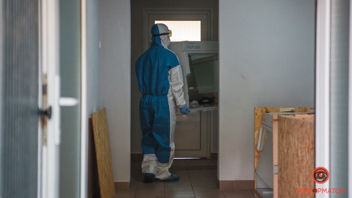 Количество тестов вырастет в 4 раза: БФ Kiddo и компания "МИРОПЛАСТ" передали современное оборудование Днепропетровскому лабораторному центру 6