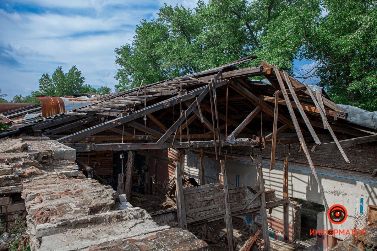 Как в Днепре выглядит заброшенный кинотеатр "Энергия" 9