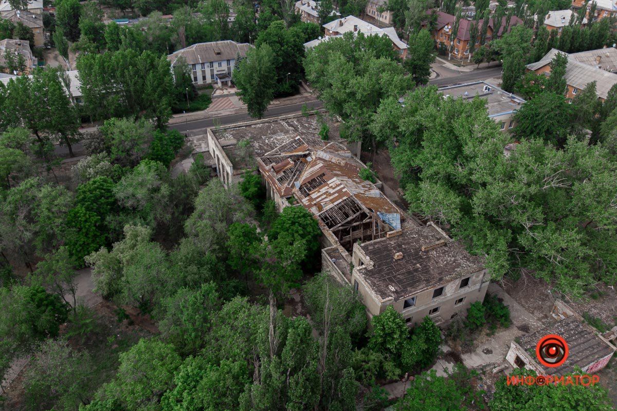 Как в Днепре выглядит заброшенный кинотеатр "Энергия" 11