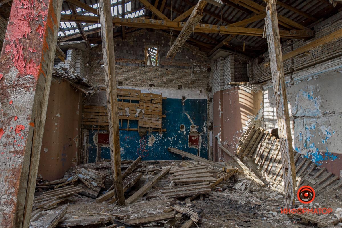 Как в Днепре выглядит заброшенный кинотеатр "Энергия" 18