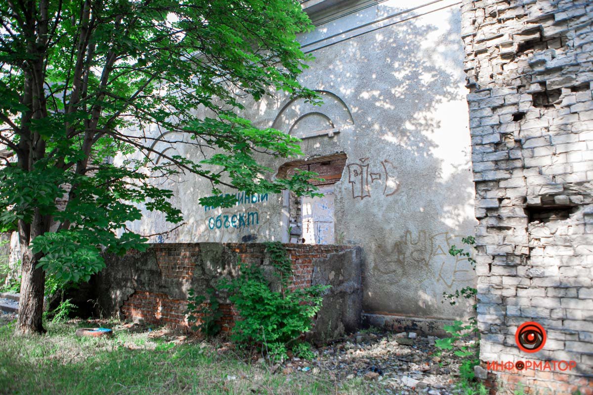 Как в Днепре выглядит заброшенный кинотеатр "Энергия" 20