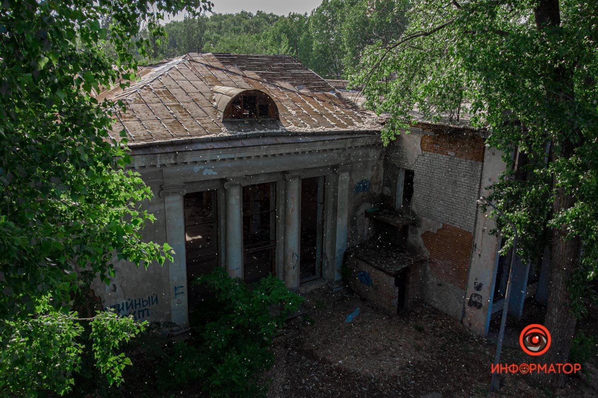 Как в Днепре выглядит заброшенный кинотеатр "Энергия" 26