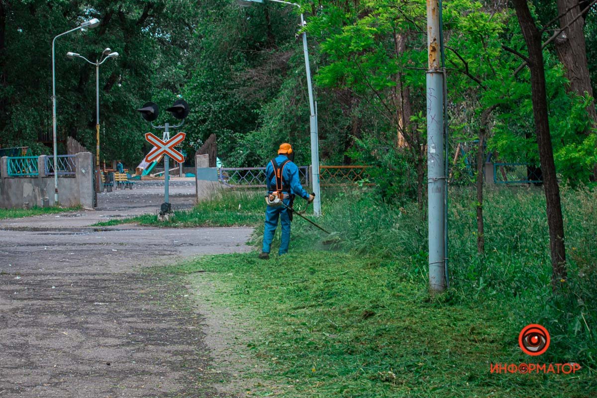 Работа кипит и в выходной
