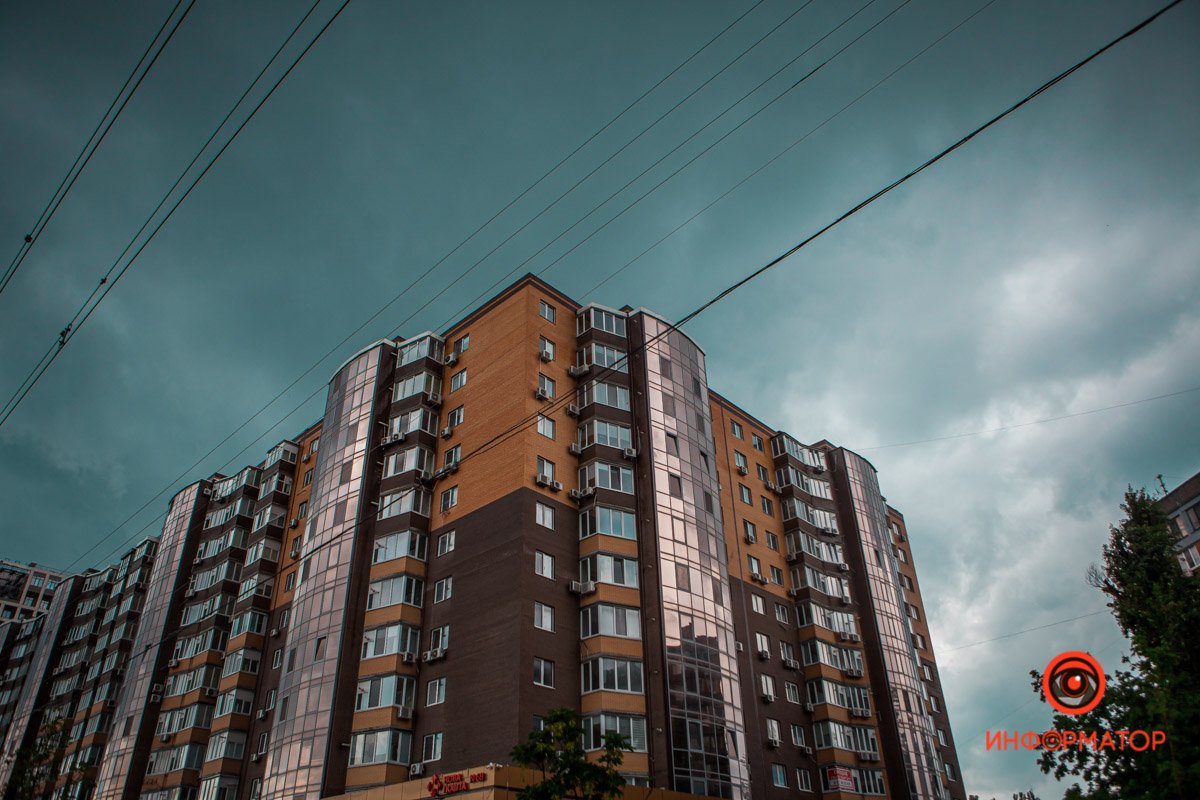 Пасмурно Пасмурно