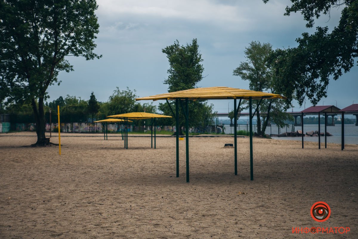 В Днепре пляжи готовы к летнему сезону, а погода - нет 5