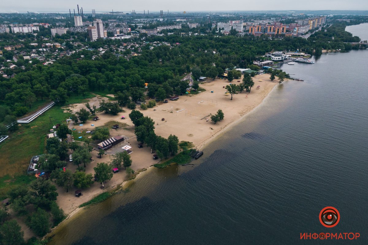 В Днепре пляжи готовы к летнему сезону, а погода - нет 6