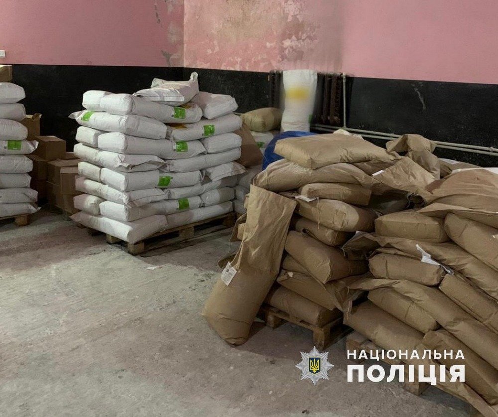 На протяжении 2019 года преступникам удалось изготовить порядка 200 тонн фальсифицированной продукции