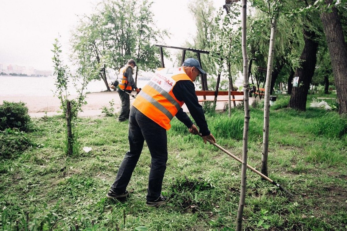 В Днепре преобразили набережную «Солнечного» 5