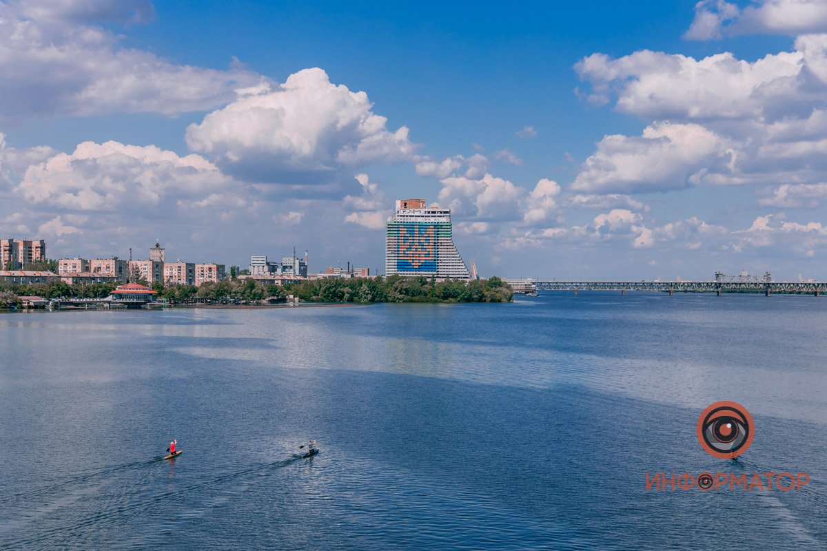 В небе над Днепром появились пушистые облака 1