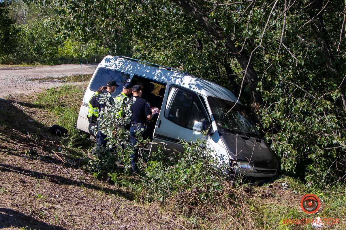 Микроавтобус и Mitsubishi ехали в сторону Самарского моста