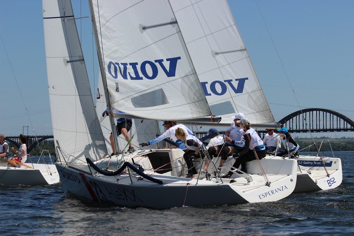 Команда Днепра вырвала победу в регате у киевлян 3