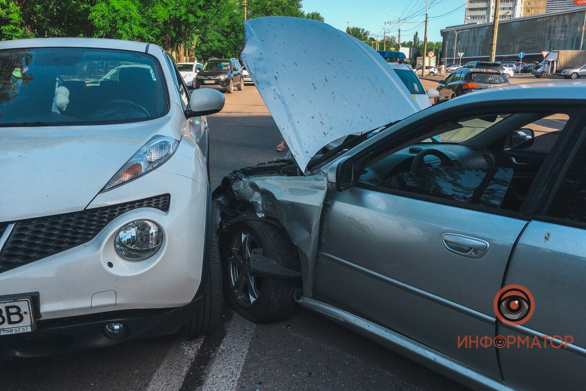 Водителя Subaru госпитализировали Водителя Subaru госпитализировали
