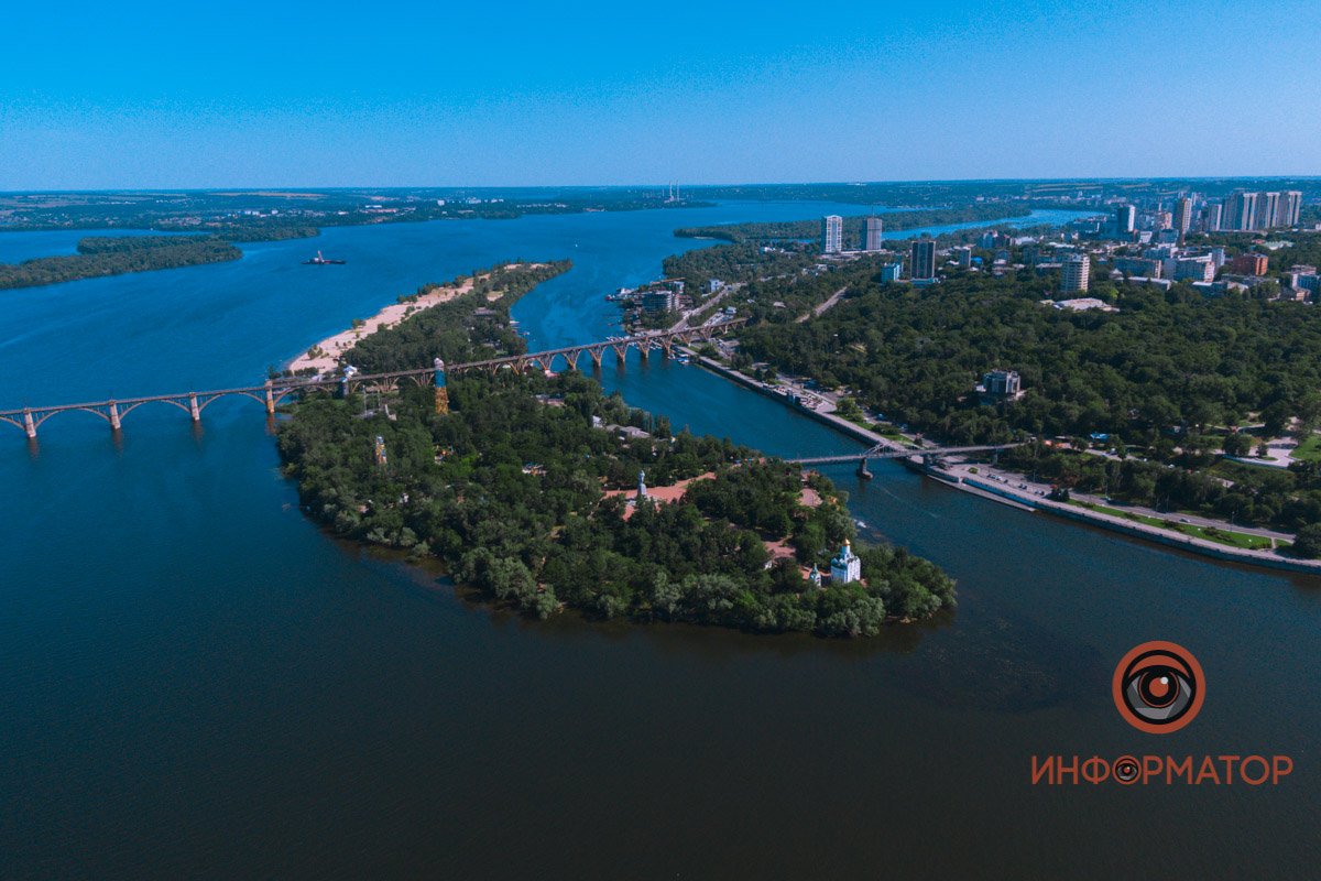 Перекрестки, площади, витрины, Перекрестки, площади, витрины,