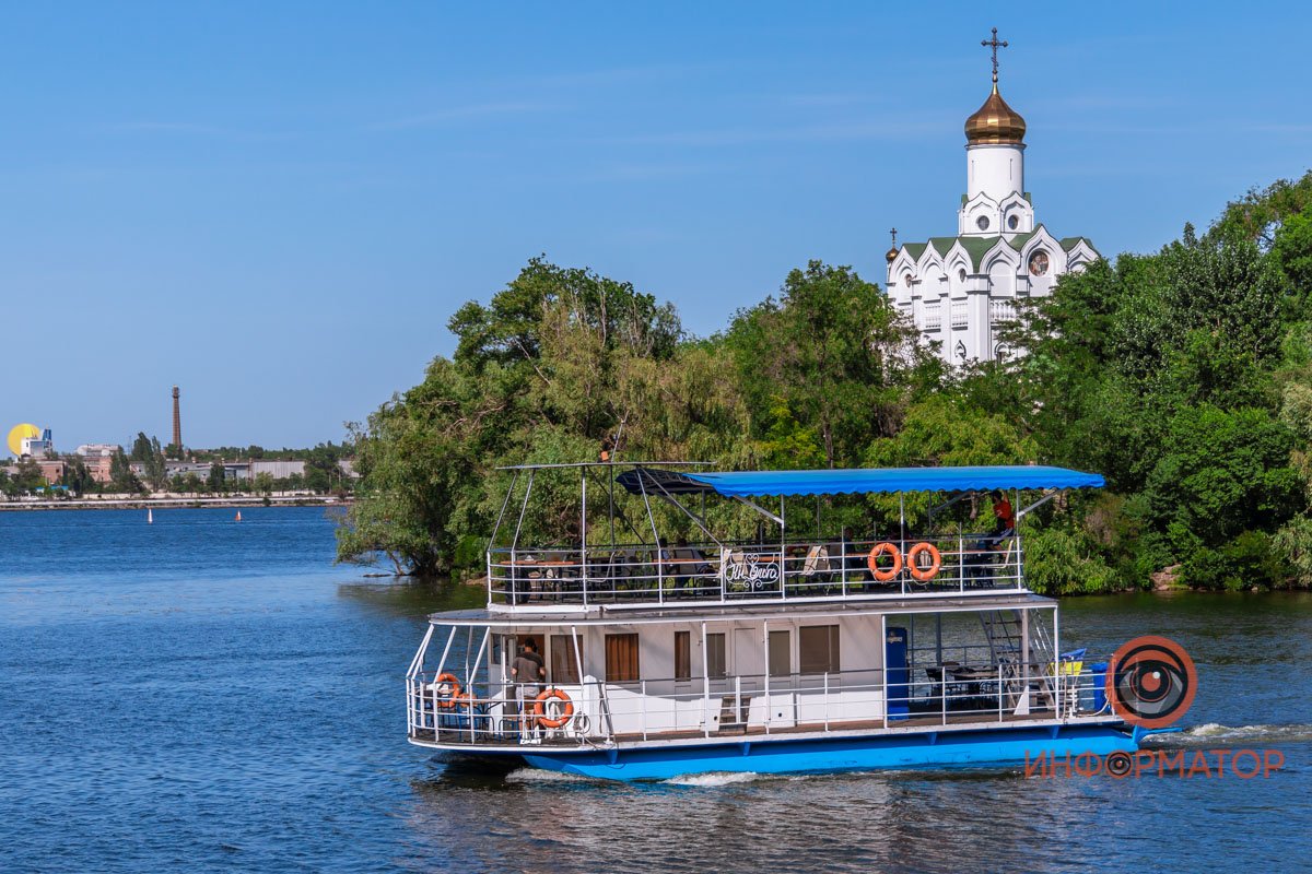 Его впереди это ждало