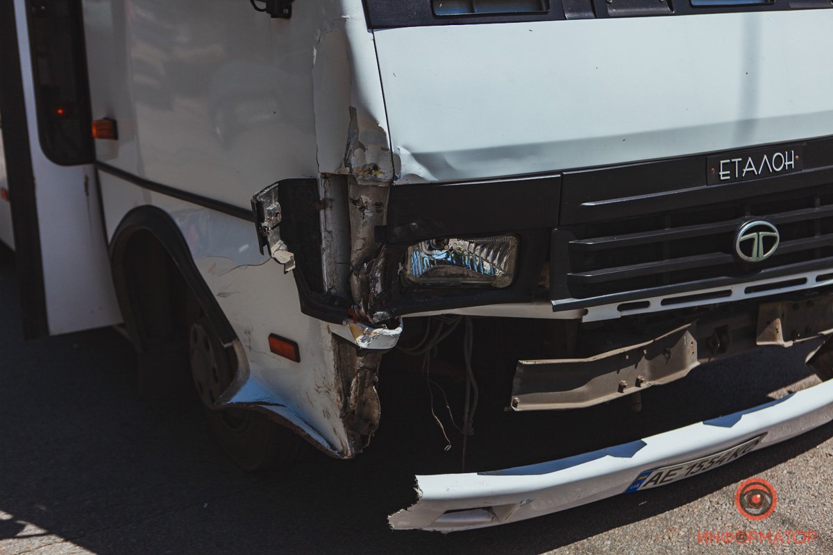 Водитель автобуса также не пострадал Водитель автобуса также не пострадал