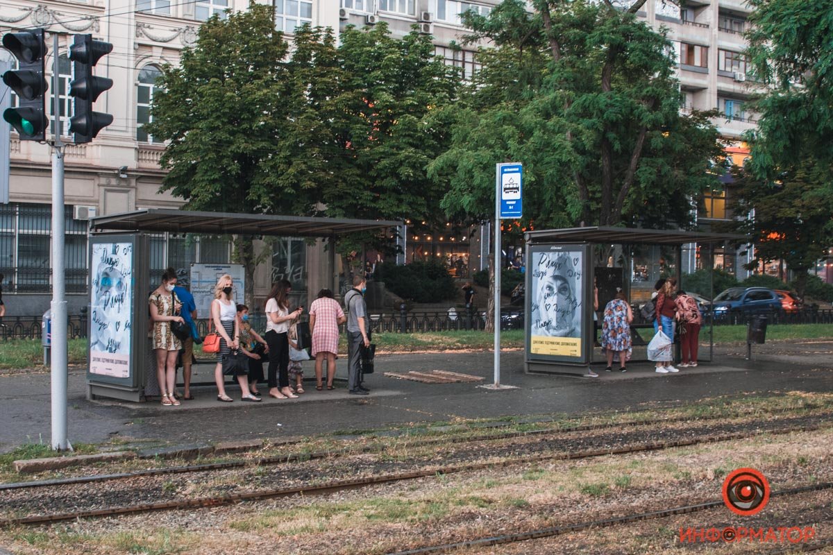 В Днепре прошел сильный дождь: фото непогоды 3