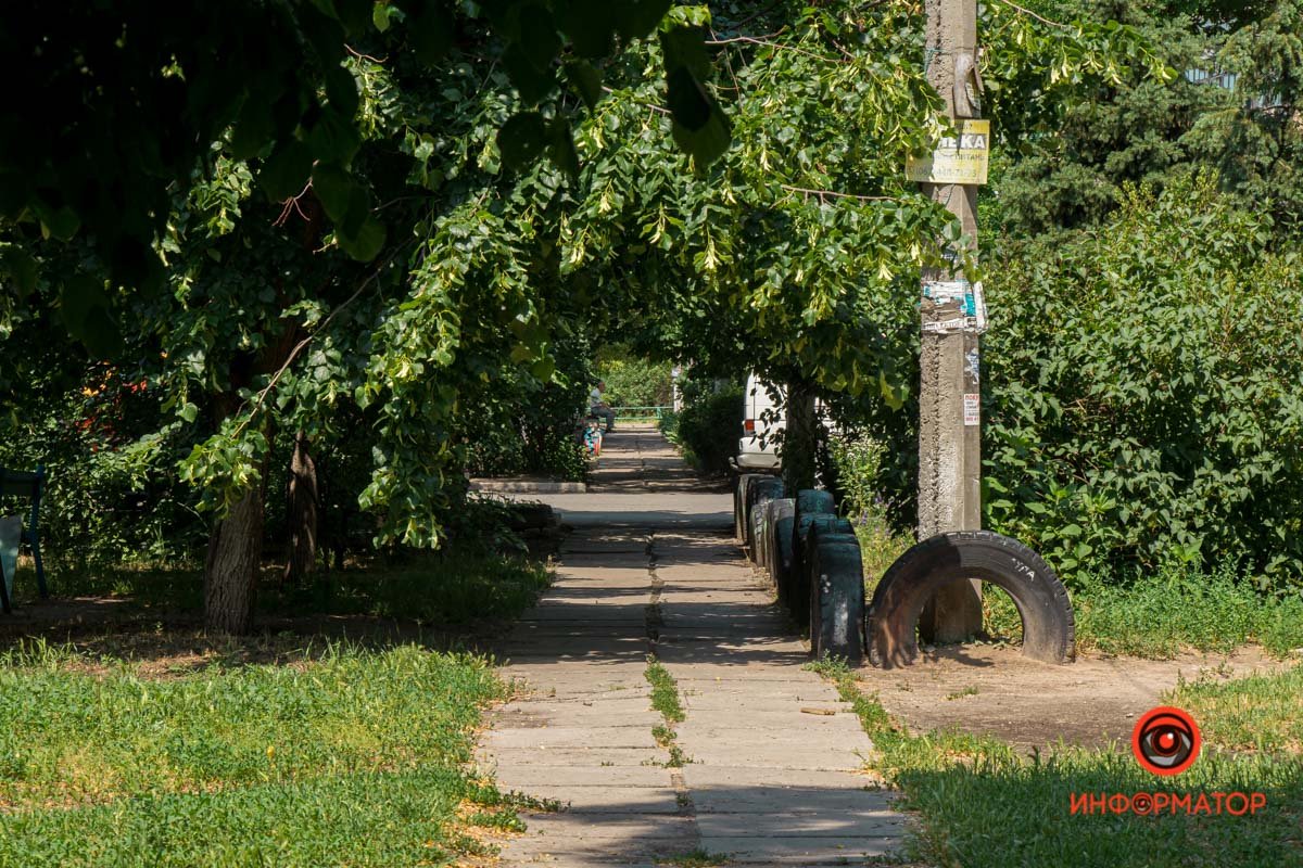 Его частям присвоили имена - Ломовский и Каменский Его частям присвоили имена - Ломовский и Каменский