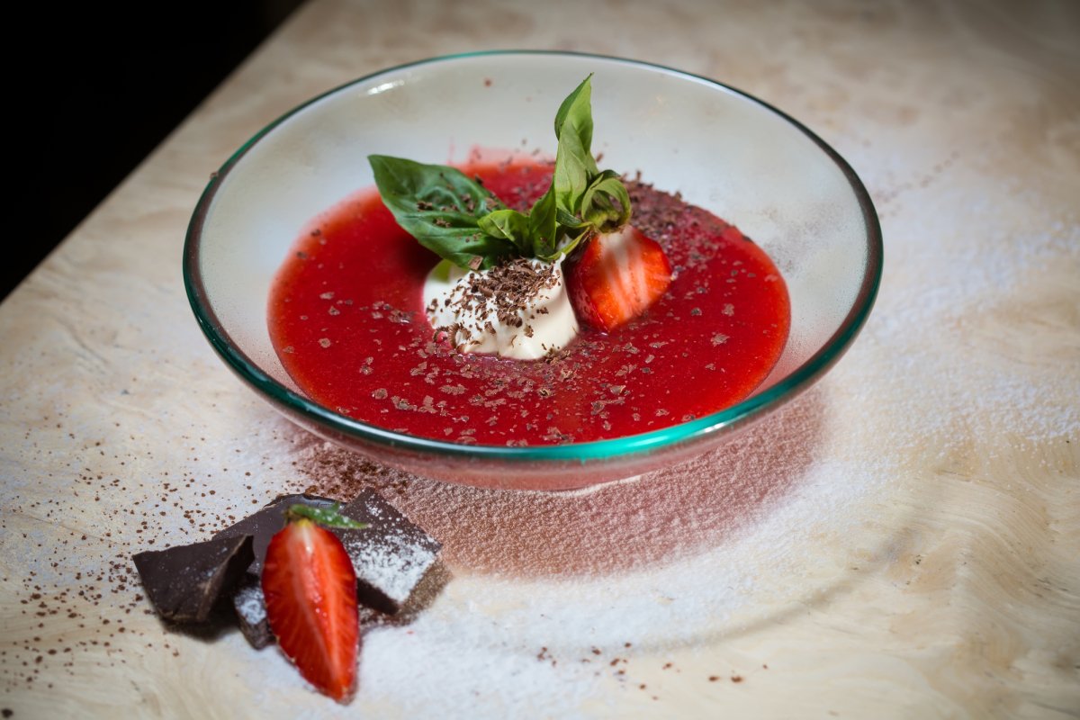 В суп можно добавить мороженое или шоколад В суп можно добавить мороженое или шоколад