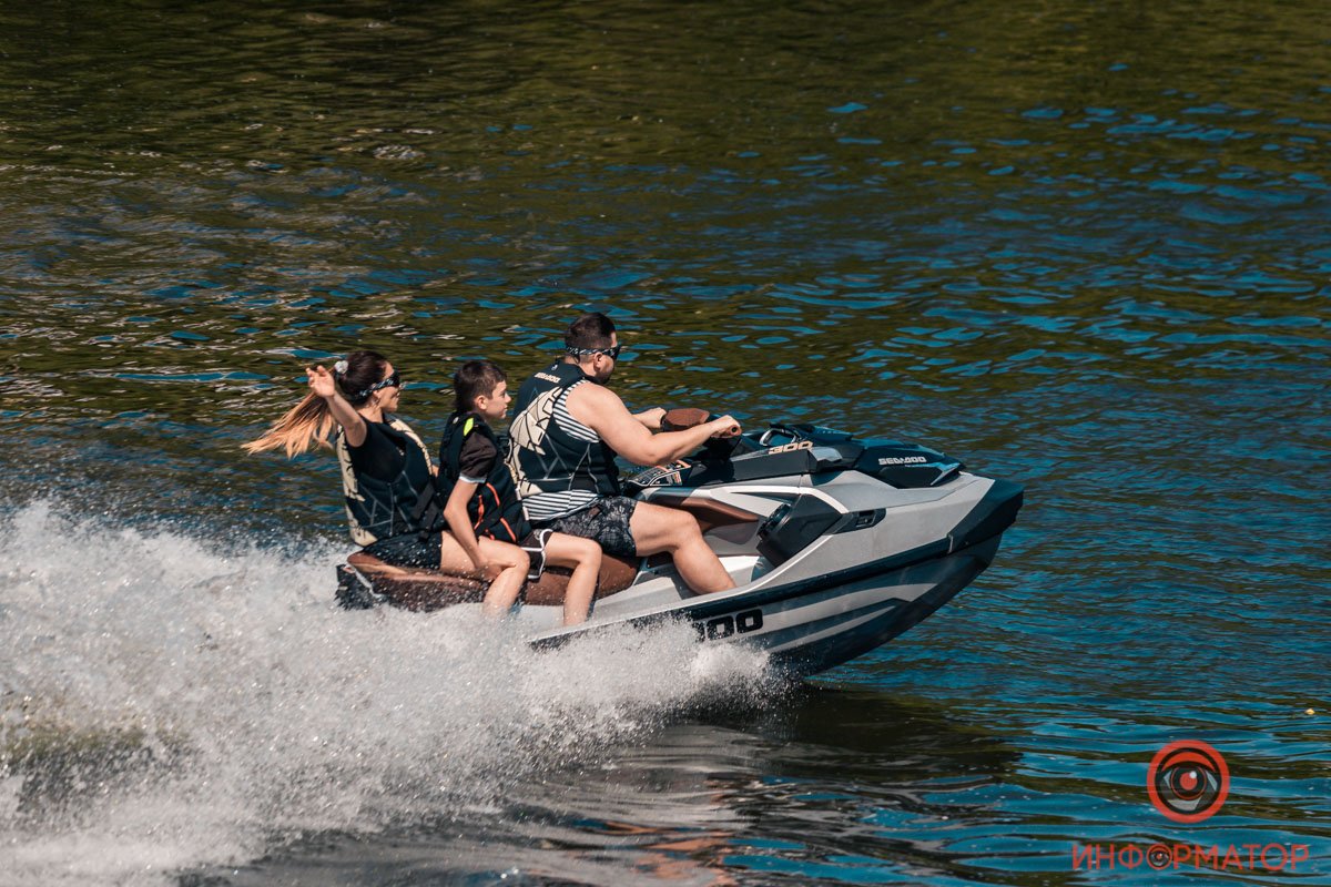 Осторожно: при просмотре фото может возникнуть чувство агрессии и зависть Осторожно: при просмотре фото может возникнуть чувство агрессии и зависть