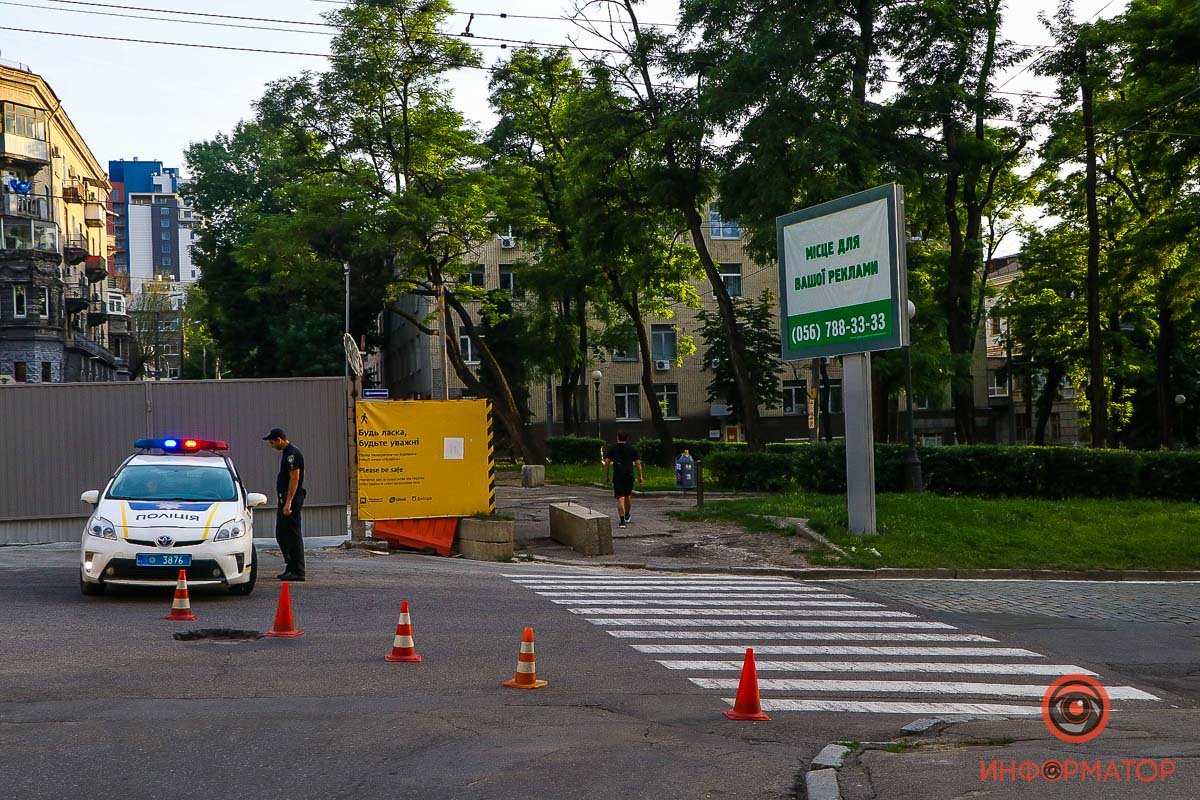 Проезд по проспекту вниз от улицы Сергей Ефремова перекрыт