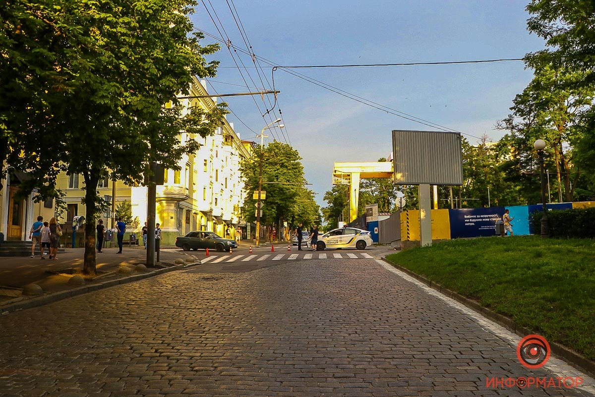 На место приехала полиция