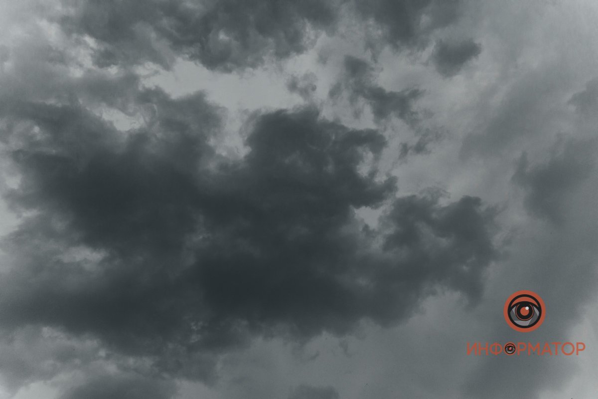 По Днепру вновь прошелся летний дождь: непогода в фото 3