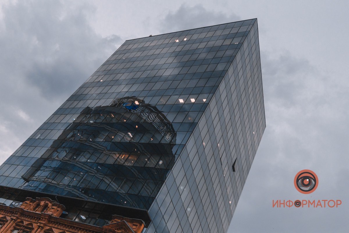 По Днепру вновь прошелся летний дождь: непогода в фото 23