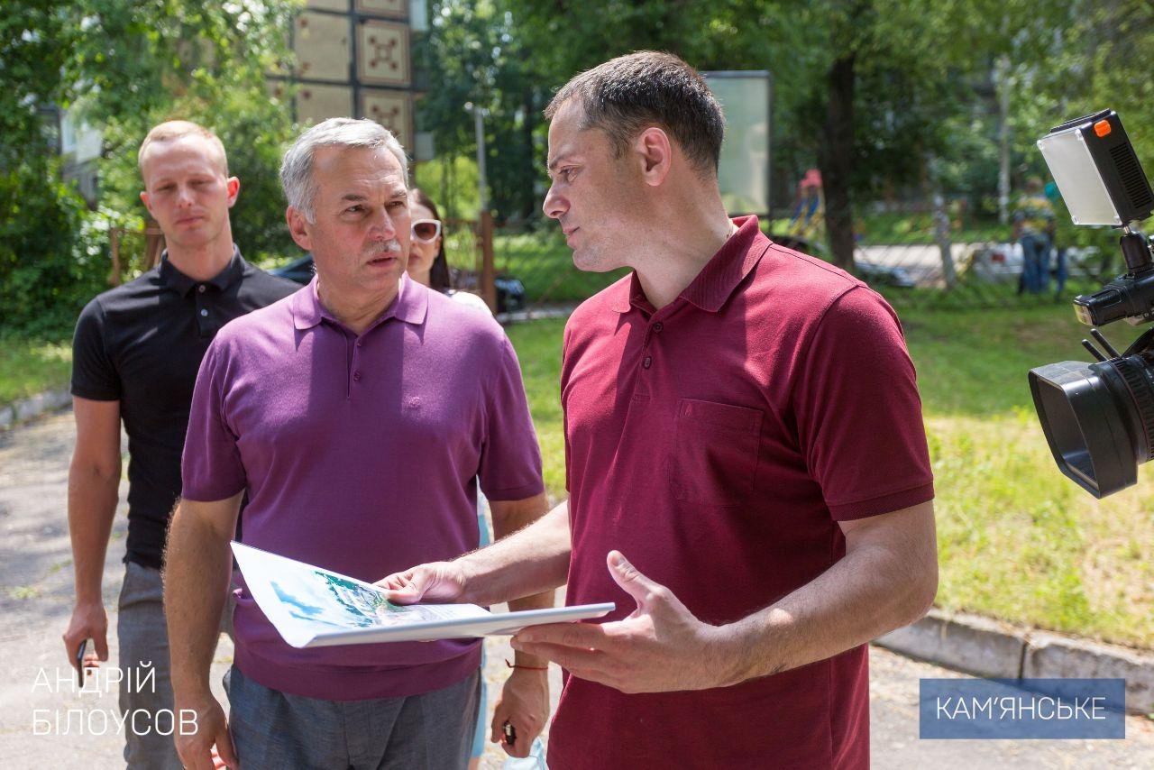 В Каменском приступили к реализации проекта по реконструкции 11-й гимназии 3