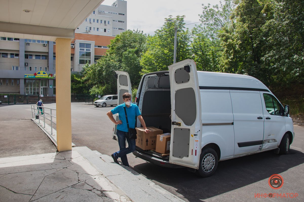 ИНТЕРПАЙП поставил 3 современных аппарата ИВЛ в больницу №8 в Днепре 2