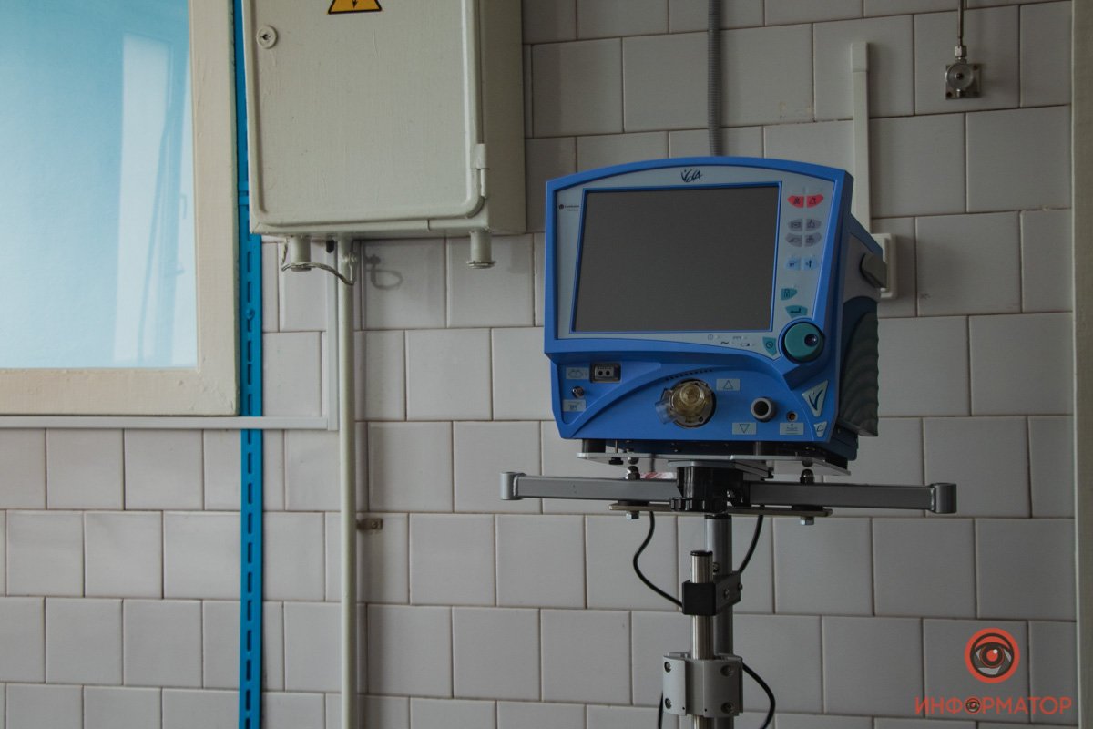 ИНТЕРПАЙП поставил 3 современных аппарата ИВЛ в больницу №8 в Днепре 10