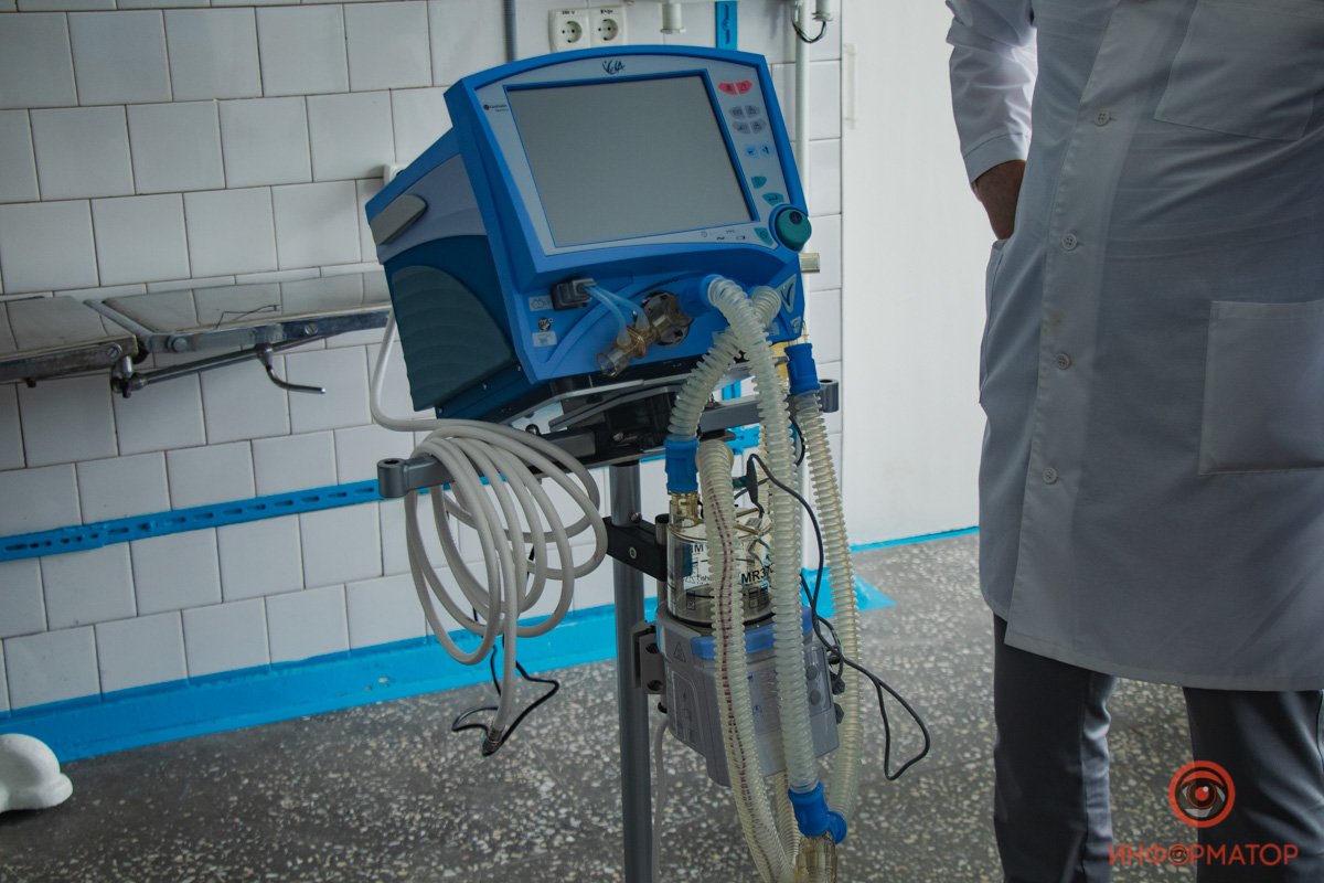 ИНТЕРПАЙП поставил 3 современных аппарата ИВЛ в больницу №8 в Днепре 14