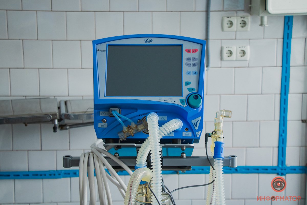 ИНТЕРПАЙП поставил 3 современных аппарата ИВЛ в больницу №8 в Днепре 15