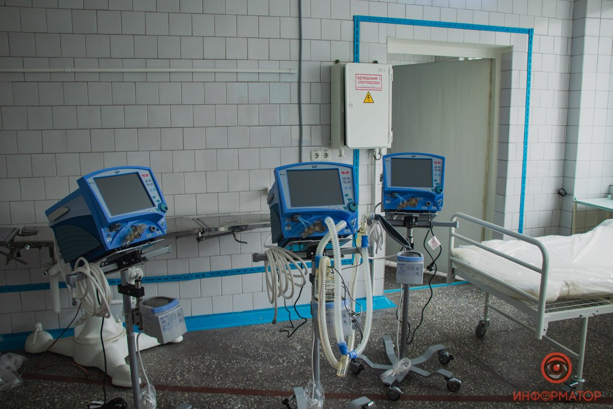 ИНТЕРПАЙП поставил 3 современных аппарата ИВЛ в больницу №8 в Днепре 17