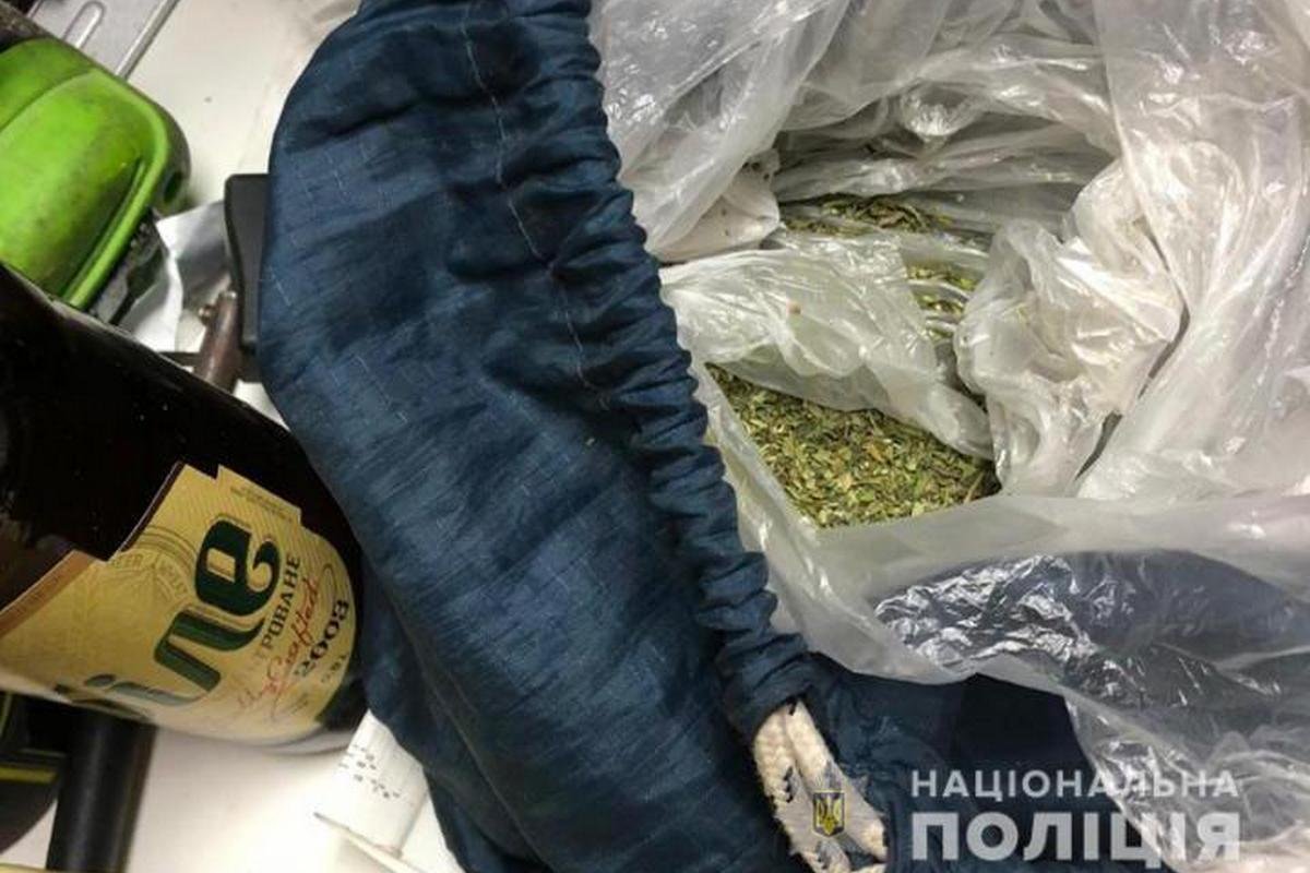 У подозреваемого нашли марихуану и амфетамин