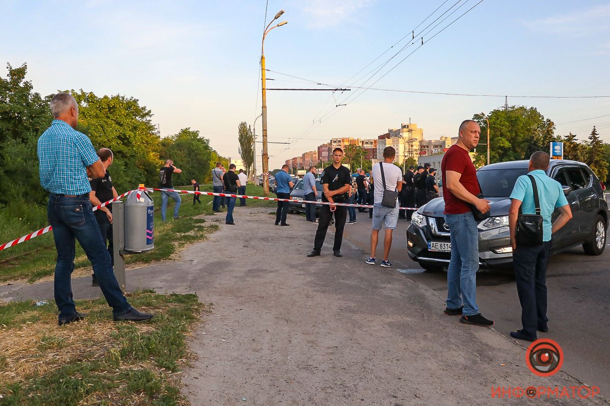 От полученных травм правоохранитель умер на месте От полученных травм правоохранитель умер на месте