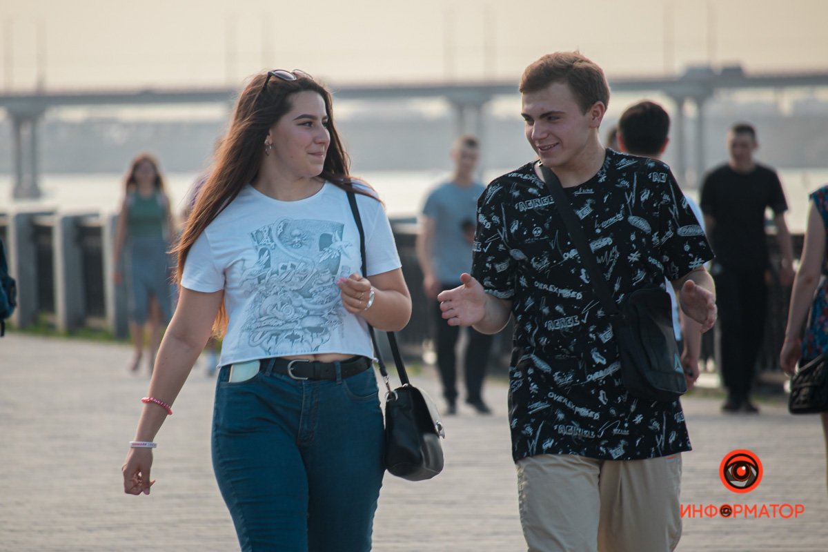 Вот такую рыбу поймал