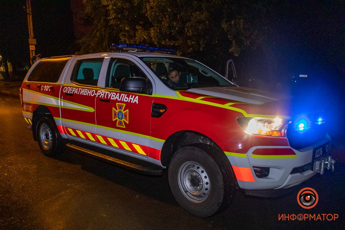 На место прибыли спасатели