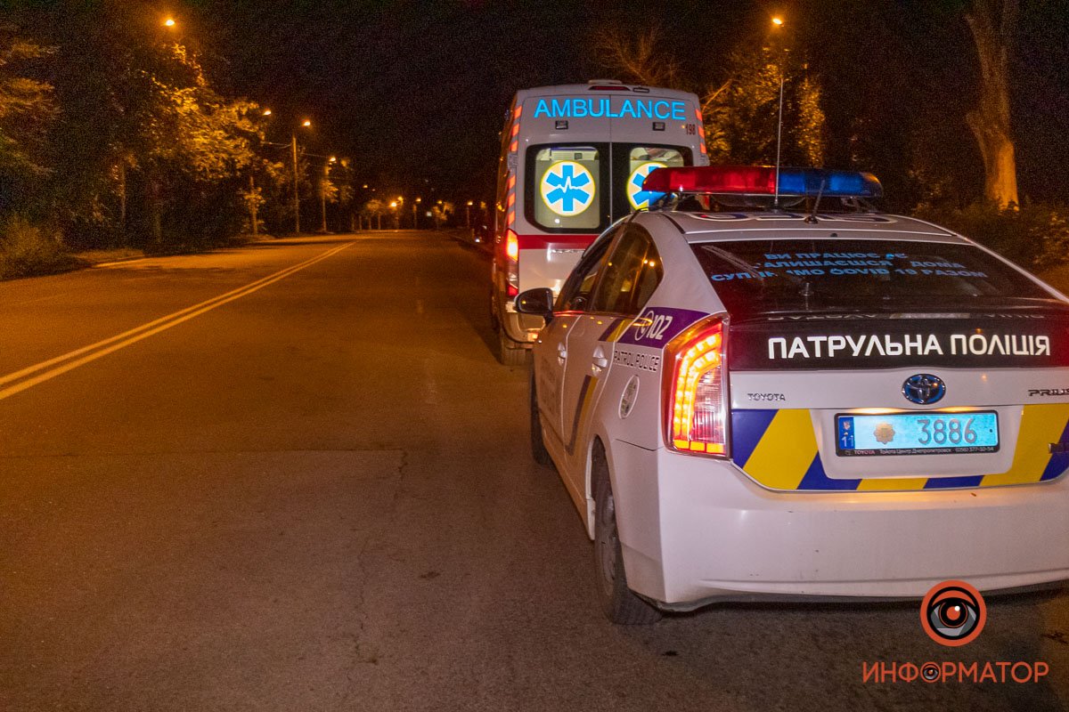 На место вызвали следственно-оперативную группу и судмедэкспертов