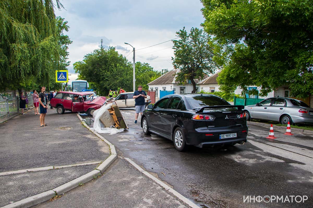 Столкнулись два ВАЗа Столкнулись два ВАЗа