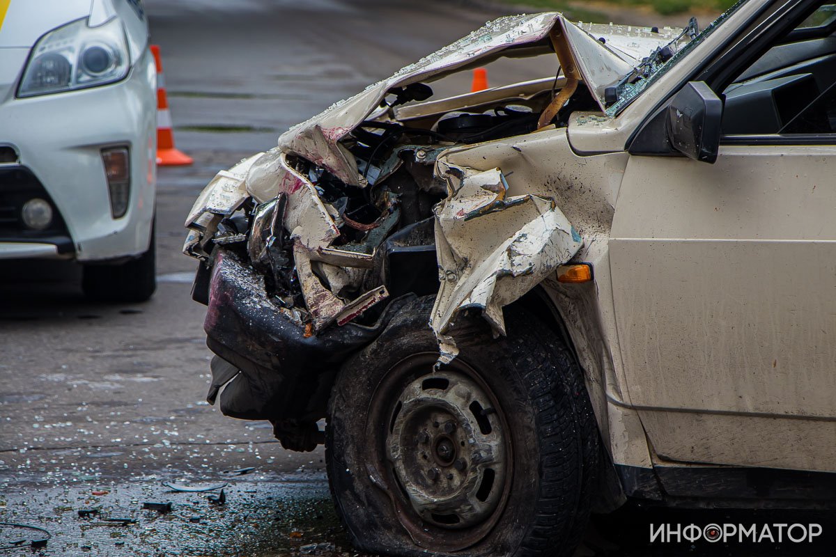 Повреждения ВАЗ-2109 Повреждения ВАЗ-2109