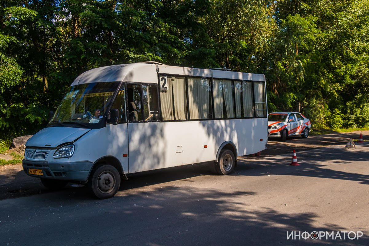 Ни пассажиры, ни водитель маршрутки не пострадали